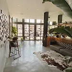 Tuck Hotel